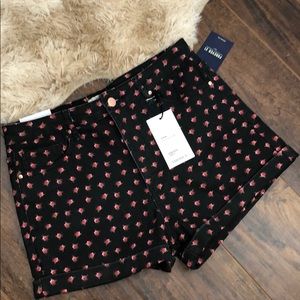 Forever 21 High Rise black floral shorts